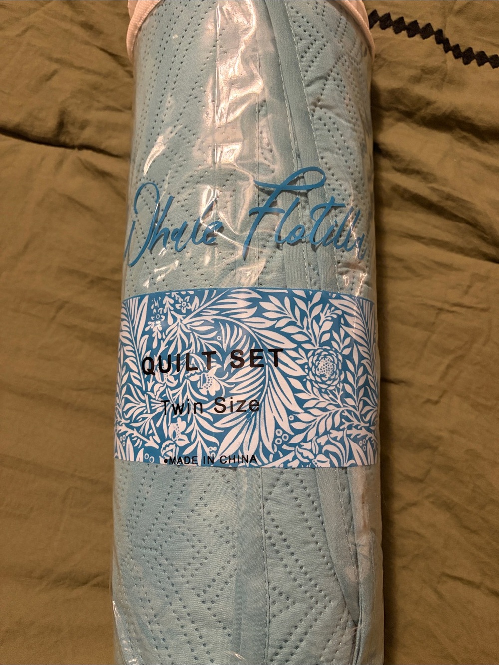 Light Blue Quilted Twin Quilt Set